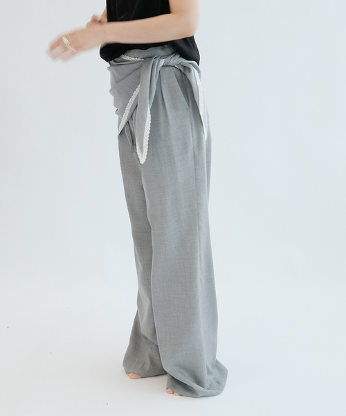 IENA LA BOUCLE(イエナラブークル)の「IENA LA BOUCLE CU/PLソフトビエライージースラックス(その他パンツ・レディース・ベージュ/グレー・38/36)」の7枚目の写真