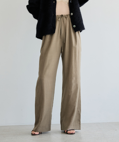 IENA LA BOUCLE(イエナラブークル)の「IENA LA BOUCLE CU/PLソフトビエライージースラックス(その他パンツ・レディース・ベージュ/グレー・38/36)」の9枚目の写真