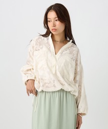 メッシュレースブラウス