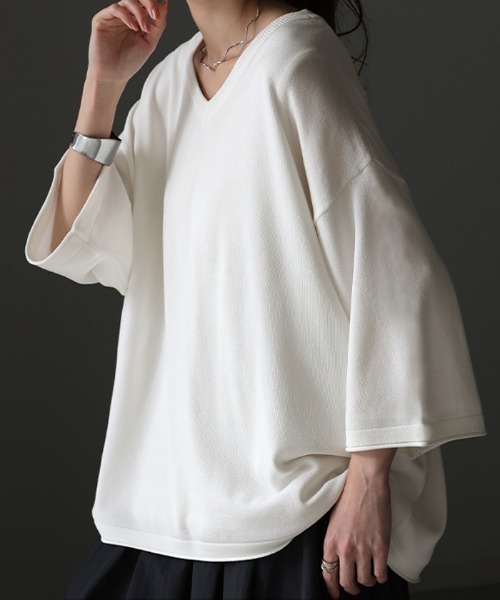 HUG.U(ハグユー)の「「しゃりひや」サマーニット(Tシャツ/カットソー・レディース・ホワイト/ブラック/グリーン/アイボリー/モカ/ラベンダー/ホワイト×ブルー/ブラック×ホワイト・FREE)」の1枚目の写真