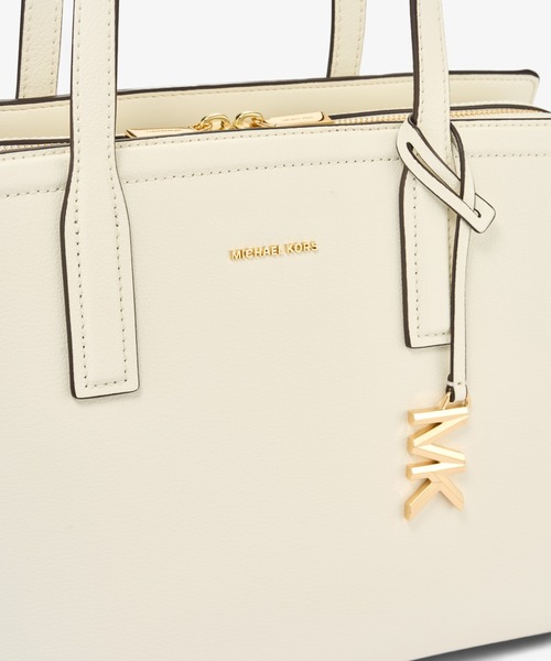 MICHAEL KORS(マイケルコース)の「LAILA レザー トート ミディアム(トートバッグ・レディース・ホワイト系・FREE)」の7枚目の写真