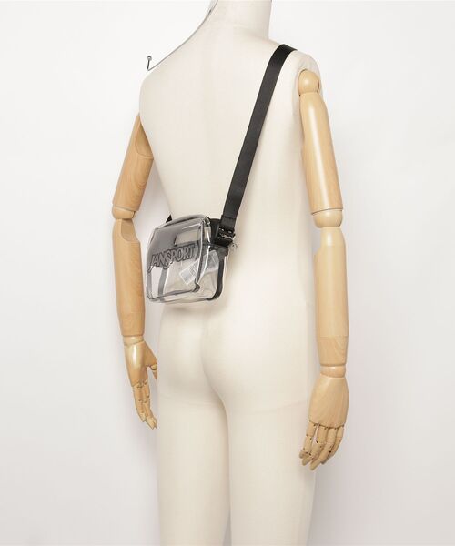 JANSPORT(ジャンスポーツ)の「【JANSPORT】CLEAR CROSSBODY - CLEAR(ショルダーバッグ・メンズ・クリア・FREE)」の5枚目の写真