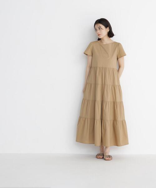 NATURAL BEAUTY BASIC（ナチュラルビューティーベーシック）の「ティアードワンピース（ワンピース・レディース・ベージュ/ブラック/ブルー・SMALL/MEDIUM）」の3枚目の写真