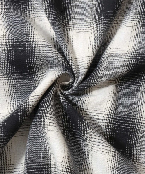 SITRY（シトリー）の「Flannel Check Hoodie Shirt/オーバーサイズ フランネルシャツ ネルチェックシャツ オンブレチェックシャツ フードシャツ フーディー（シャツ/ブラウス・メンズ・ホワイト/ブラック/ネイビー/レッド/サックスブルー/グリーン/マスタード・LL/M/L）」の16枚目の写真