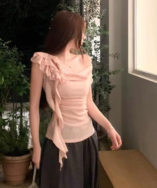 FAVORITO(ファヴォリート)の「オフショルダー半袖トップス(その他トップス・レディース・ベージュ/ピンク・F)」の8枚目の写真