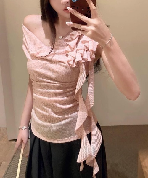 FAVORITO(ファヴォリート)の「オフショルダー半袖トップス(その他トップス・レディース・ベージュ/ピンク・F)」の14枚目の写真