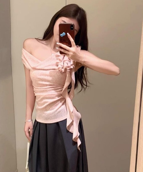 FAVORITO(ファヴォリート)の「オフショルダー半袖トップス(その他トップス・レディース・ベージュ/ピンク・F)」の10枚目の写真