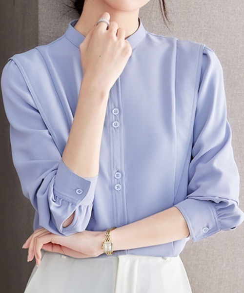 AMAJI(アマジ)の「スタンドカラー シフォン長袖シャツ(シャツ/ブラウス・レディース・ライトブルー・MEDIUM/LARGE/X-LARGE/SMALL)」の4枚目の写真