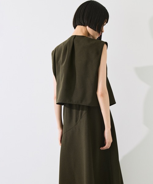 STUDIOUS(ステュディオス)の「【STUDIOUS/ステュディオス】Layered Panel Dress/レイヤードパネルドレス/ウォッシャブル/首紐取り外し可/マルチウェイ(ジャンパースカート・レディース・グレー/ダークブラウン・FREE)」の9枚目の写真