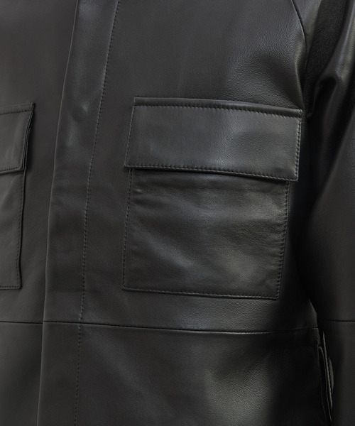 MEN'S MELROSE(メンズメルローズ)の「シープナッパレザー シャツジャケット(ミリタリージャケット・メンズ・ブラック・4/3)」の7枚目の写真