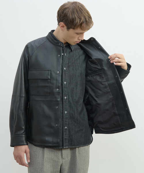 MEN'S MELROSE(メンズメルローズ)の「シープナッパレザー シャツジャケット(ミリタリージャケット・メンズ・ブラック・4/3)」の12枚目の写真