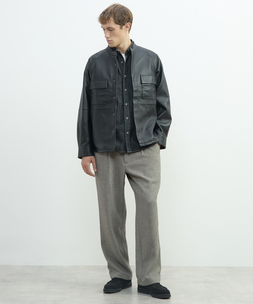 MEN'S MELROSE(メンズメルローズ)の「シープナッパレザー シャツジャケット(ミリタリージャケット・メンズ・ブラック・4/3)」の17枚目の写真