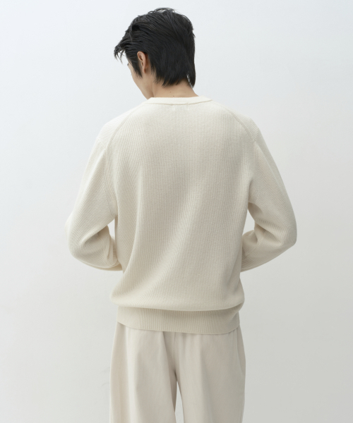 MUSINSA STANDARD（ムシンサスタンダード）の「[ビクトリアウール] ミニマルリブヘンリーネックニット [クリーム]（ニット/セーター・メンズ・その他・SMALL/MEDIUM/LARGE/X-LARGE/2XL）」の5枚目の写真