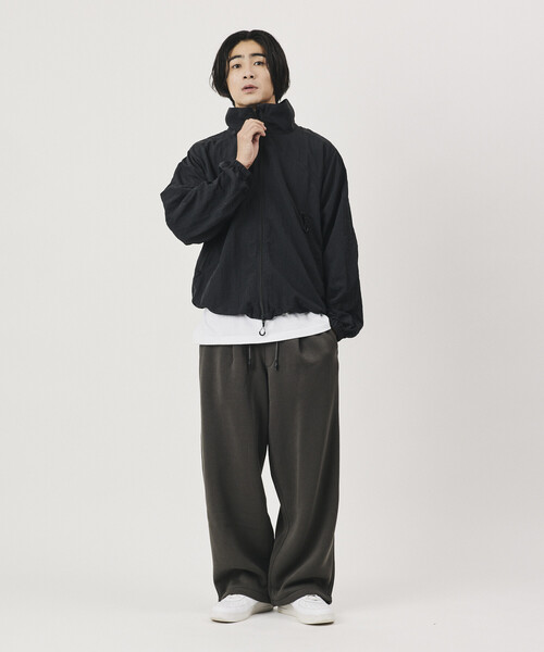 FREAK'S STORE(フリークスストア)の「限定展開 CHOW DOWN チャウダウン スーパーワイド スウェットパンツ(その他パンツ・メンズ・チャコールグレー/ネイビー/ベージュ/グレー・SMALL/LARGE/MEDIUM)」の15枚目の写真