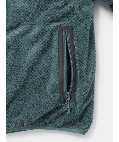 DAIWA PIER39(ダイワピア39)の「TECH MIL FLEECE JACKET BJ-70026W(ブルゾン・メンズ・グリーン/ブラック・LARGE/X-LARGE/SMALL/MEDIUM)」の14枚目の写真