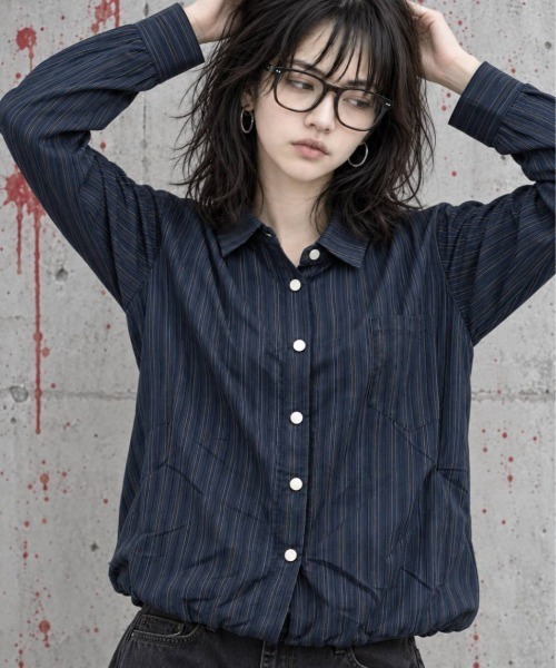 KAMINARI_TOKIO（カミナリトキオ）の「マルチストライプ裾ドロストオーバーシャツ（Tシャツ/カットソー・レディース・ネイビー/ブラウン/オレンジ/アイボリー・FREE）」の4枚目の写真