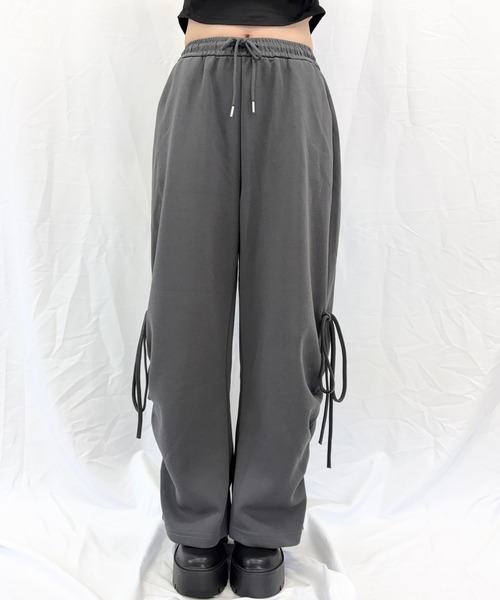 Alite cloth（アリーテクロス）の「サイドシャーリング ワイドスウェットパンツ / ルーズシルエット（スウェットパンツ・レディース・ダークグレー/グレー/ブラック/ライトグレー・S/L/M）」の19枚目の写真