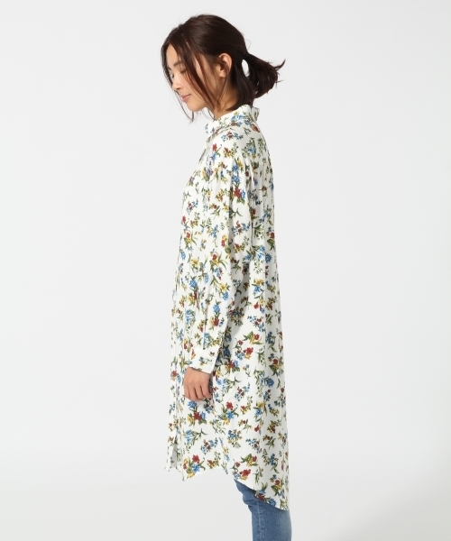 GLOBAL WORK（グローバルワーク）の「アソートシャツワンピース9分袖花柄/737499（シャツワンピース・レディース・ダークブルー/その他3・MEDIUM/LARGE）」の4枚目の写真