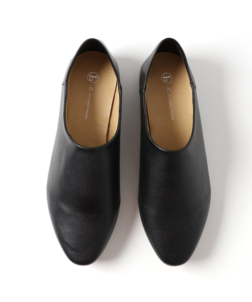 LBC(エルビーシー)の「ソフトバブーシュ (その他シューズ・レディース・ホワイト/ブラック/ライトブラウン・LARGE/MEDIUM)」の7枚目の写真