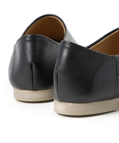 LBC(エルビーシー)の「ソフトバブーシュ (その他シューズ・レディース・ホワイト/ブラック/ライトブラウン・LARGE/MEDIUM)」の10枚目の写真