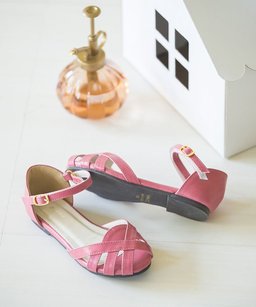 menue（メヌエ）の「キッズ ベルクロ ローウェッジ ストラップ サンダル（サンダル・キッズ・マスタード/ブルー系その他/グレー系その他/キャメル/ピンク/ホワイト/コーラルピンク/イエロー系その他/ブラック/グレイッシュベージュ/ブラウン/レッド・17cm/15cm/16cm/20cm/21.0cm/19cm/18cm）」の11枚目の写真