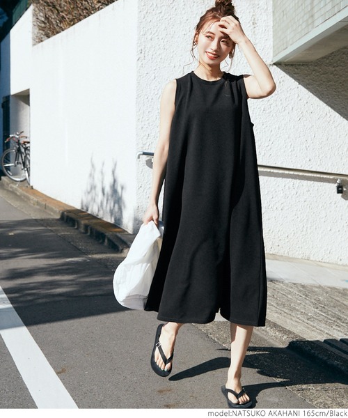 coca（coca）（コカ）の「たっぷりAラインエンボス加工ワンピース（ワンピース・レディース・ホワイト/ブラック/ネイビー/イエロー/レッド/カーキ/オレンジ/ベージュ/マスタード/ターコイズブルー/ダークベージュ・ONE SIZE）」の14枚目の写真