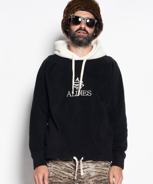 ALDIES（アールディーズ）の「Raglan Fleece Parka / ラグランフリースパーカー（パーカー・メンズ・グリーン/ブラック/ベージュ/マルチ・X-LARGE/LARGE/MEDIUM/SMALL）」の2枚目の写真