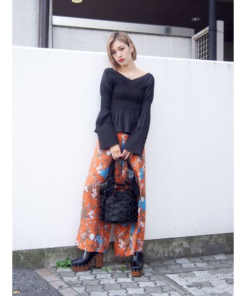 EMODA（エモダ）の「ライトフラワーシャーリングトップス（Tシャツ/カットソー・レディース・ホワイト/ブラック/その他/その他1・FREE）」の8枚目の写真