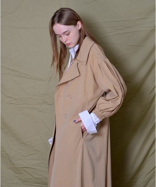 SUPERTHANKS（スーパーサンクス）の「ギャザーロングトレンチコート（トレンチコート・レディース・ブラック/ベージュ・FREE）」の14枚目の写真