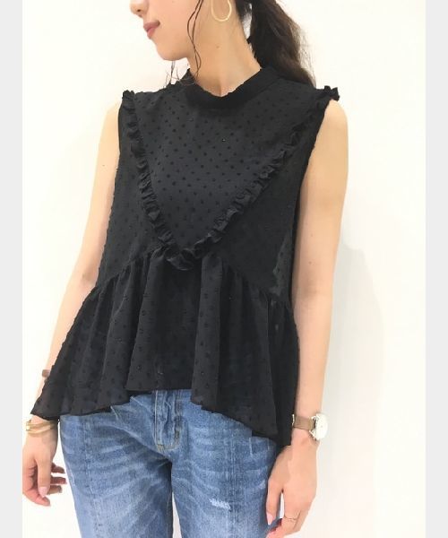 YECCA VECCA（イェッカヴェッカ）の「・フリルノースリーブブラウス（シャツ/ブラウス・レディース・ホワイト/イエロー/ブルー/ブラック・FREE）」の16枚目の写真