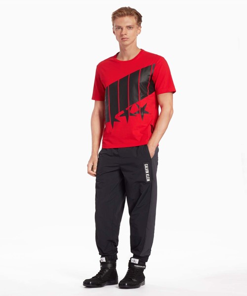 CALVIN KLEIN PERFORMANCE(カルバンクラインパフォーマンス)の「【ブランド公式】PERFORMANCE スタープリント ショートスリーブ Tシャツ(Tシャツ/カットソー・メンズ・グレー/レッド・X-SMALL/MEDIUM/LARGE/X-LARGE)」の6枚目の写真