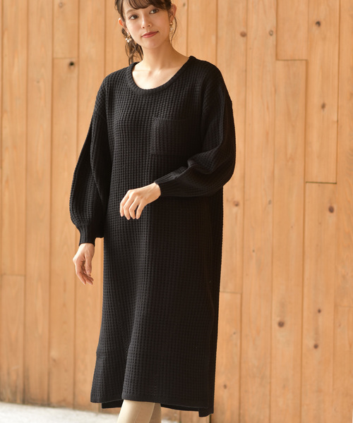 rps（アールピーエス）の「ワッフル編みボリューム袖ニットワンピース（ワンピース・レディース・ブラック/アイボリー/杢グレー・M）」の13枚目の写真