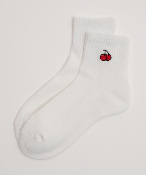 WEGO（ウィゴー）の「WEGO/アンクルパイルフルーツソックス（ソックス/靴下・レディース・その他1/その他2/その他3/その他4/その他5・FREE）」の2枚目の写真