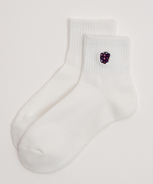 WEGO（ウィゴー）の「WEGO/アンクルパイルフルーツソックス（ソックス/靴下・レディース・その他1/その他2/その他3/その他4/その他5・FREE）」の4枚目の写真