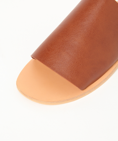 LOWRYS FARM（ローリーズファーム）の「フラットサンダル　841296（サンダル・レディース・ブラック/ブラウン/ベージュ・MEDIUM/LARGE）」の10枚目の写真