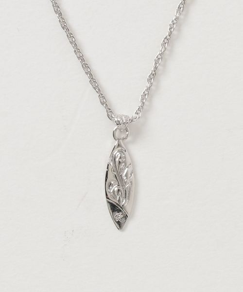 Kahiko（カヒコ）の「【Kahiko】イニシャルハワジュネックレス（ネックレス・レディース・シルバー系その他/ゴールド系その他/シルバー系その他2/シルバー系その他3/シルバー系その他4/シルバー系その他5/シルバー系その他6/ゴールド系その他2/ゴールド系その他3/ゴールド系その他4/ゴールド系その他5/ゴールド系その他6・FREE）」の5枚目の写真