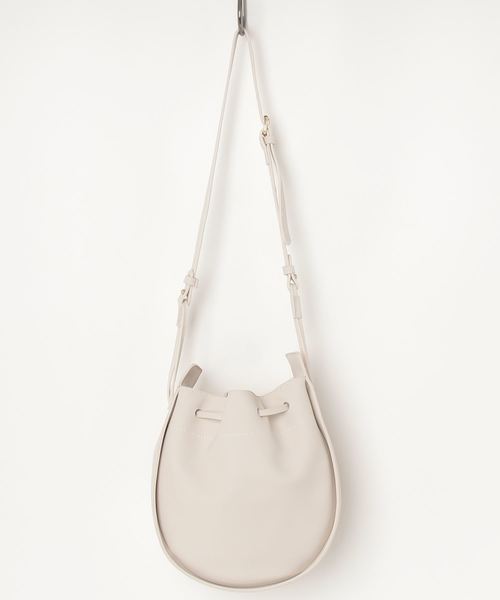 PARKS TOKYO SELECT（パークストウキョウセレクト）の「ﾗｳﾝﾄﾞｷﾝﾁｬｸBAG（ショルダーバッグ・レディース・ブラック/アイボリー/キャメル・FREE）」の4枚目の写真