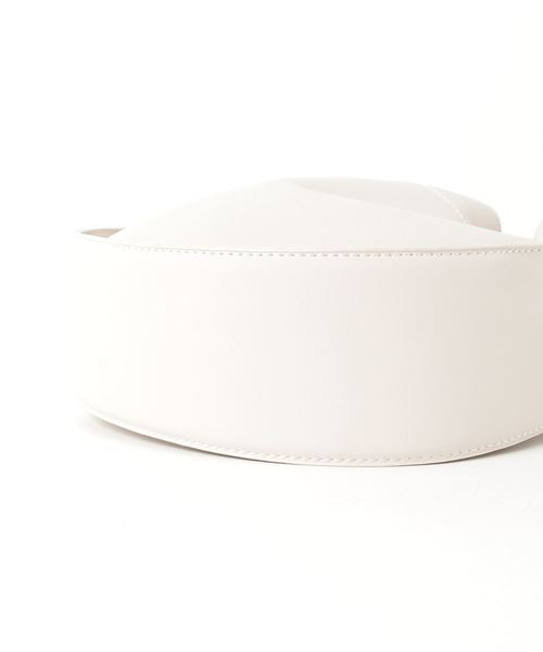 PARKS TOKYO SELECT（パークストウキョウセレクト）の「ﾗｳﾝﾄﾞｷﾝﾁｬｸBAG（ショルダーバッグ・レディース・ブラック/アイボリー/キャメル・FREE）」の5枚目の写真