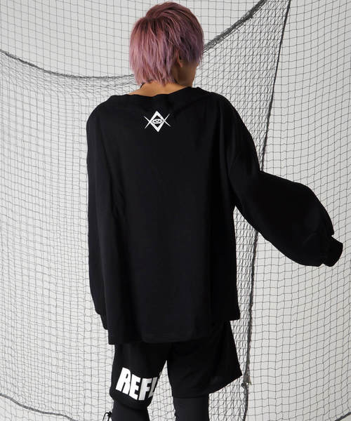 REFLEM（レフレム）の「バルーン袖オフショルトップス（Tシャツ