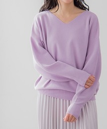 Vネックボリューム袖ニット
