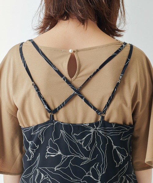 natural couture(ナチュラルクチュール)の「線画フラワープリントキャミワンピース(ワンピース・レディース・オフホワイト/ブラック・FREE)」の15枚目の写真