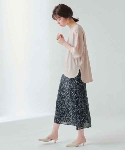 natural couture（ナチュラルクチュール）の「線画フラワー