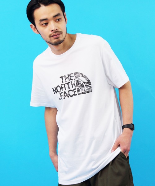 THE NORTH FACE(ザノースフェイス)の「THE NORTH FACE ロゴ半袖Tシャツ(Tシャツ/カットソー・メンズ・ホワイト系その他/ブラック系その他/ホワイト系その他2/ブラック系その他2/ブラック系その他3/グレー/オレンジ/エメラルド/レッド/ネイビー/グリーン系その他/ブラック系その他4/グリーン系その他3/グリーン系その他4/ベージュ/レッド系その他/イエロー系その他/ヘザーグレー/イエロー/ブルー/ダークベージュ/その他/グリーン系その他2/ブルー系その他3/グリーン系その他5/ブルー系その他2/ブルー系その他/その他1/グリーン系その他6/ブラック系その他5・SMALL/MEDIUM/LARGE/X-LARGE/X-SMALL)」の2枚目の写真