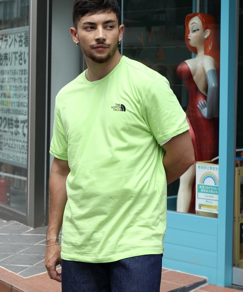 THE NORTH FACE(ザノースフェイス)の「THE NORTH FACE ロゴ半袖Tシャツ(Tシャツ/カットソー・メンズ・ホワイト系その他/ブラック系その他/ホワイト系その他2/ブラック系その他2/ブラック系その他3/グレー/オレンジ/エメラルド/レッド/ネイビー/グリーン系その他/ブラック系その他4/グリーン系その他3/グリーン系その他4/ベージュ/レッド系その他/イエロー系その他/ヘザーグレー/イエロー/ブルー/ダークベージュ/その他/グリーン系その他2/ブルー系その他3/グリーン系その他5/ブルー系その他2/ブルー系その他/その他1/グリーン系その他6/ブラック系その他5・SMALL/MEDIUM/LARGE/X-LARGE/X-SMALL)」の18枚目の写真