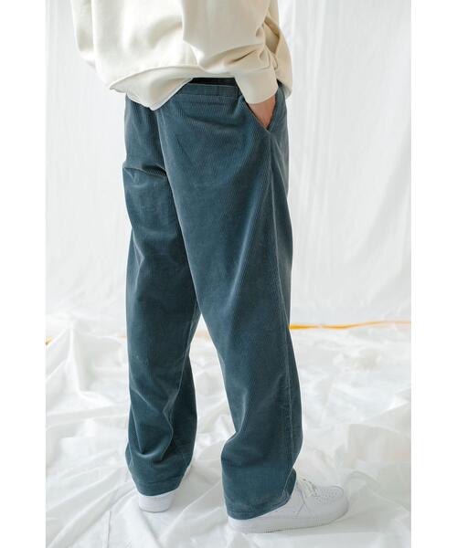 MONKEY TIME（モンキータイム）の「＜monkey time＞ 8WALE SOFT CORDUROY 1P WIDE EASY/イージーパンツ（その他パンツ・メンズ・ブラック/オフホワイト/ターコイズブルー・L/S/M）」の7枚目の写真