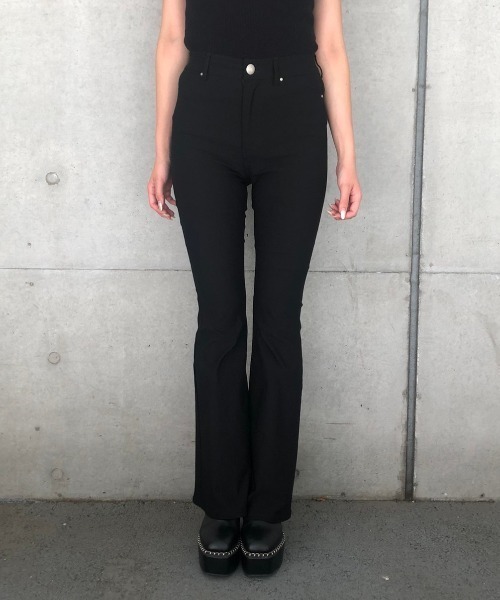 ENVYM(アンビー)の「フレアカラージェギンス(その他パンツ・レディース・ブラック・S/M)」の3枚目の写真