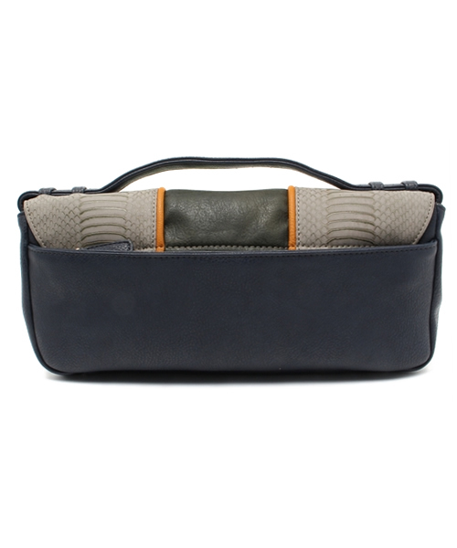 OUTLET（アウトレット）の「【ear PAPILLONNER】ヘビクラ（クラッチバッグ・レディース・ネイビー・FREE）」の7枚目の写真