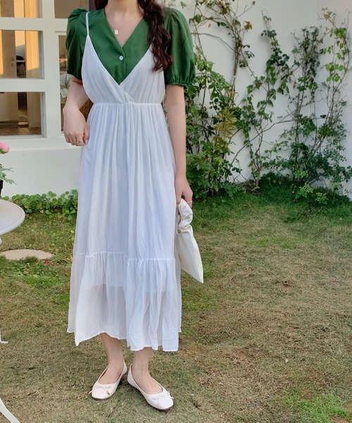 公式完売‼️ emmi ワッシャーフレアーワンピース　ホワイト 1サイズ emmi ワッシャーフレアーワンピース ホワイト ワンピース 公式完売