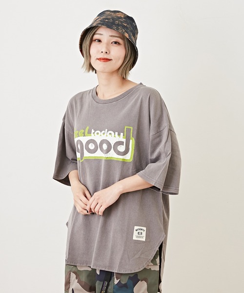 CUBE SUGAR（キューブシュガー）の「OE天竺 ピグメント染 ラウンドTシャツ（Tシャツ/カットソー・レディース・グレー/ベージュ/オレンジ/サックスブルー・M）」の2枚目の写真