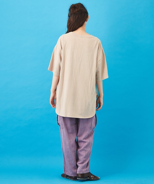 CUBE SUGAR（キューブシュガー）の「OE天竺 ピグメント染 ラウンドTシャツ（Tシャツ/カットソー・レディース・グレー/ベージュ/オレンジ/サックスブルー・M）」の11枚目の写真